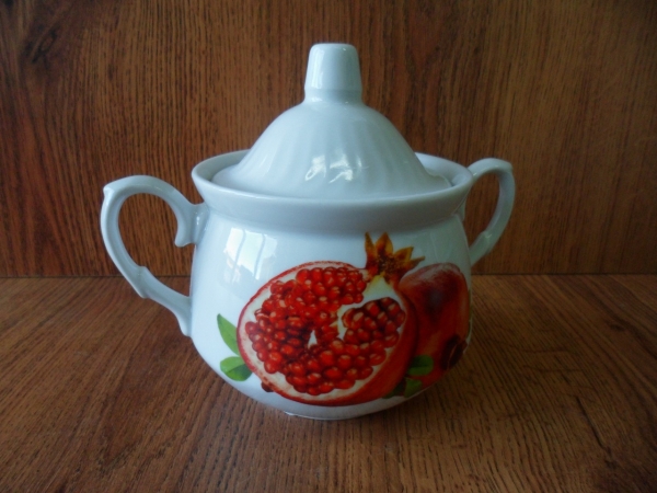 ф2181 Сахарница Кирмаш 450 см3.  Гранат 