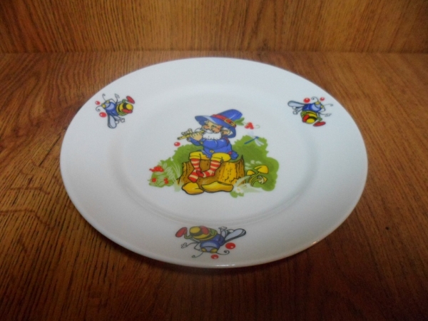 ф1741 Тарелка мелкая 175 мм. Лесовичек Идиллия